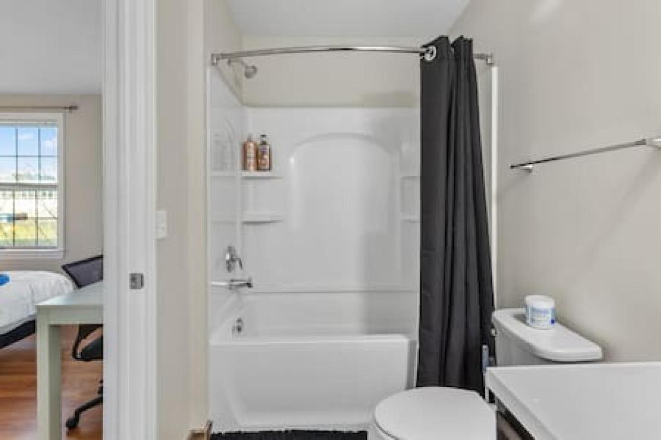 Affordable 1-Br By Dmc Detroit Appartement Buitenkant foto