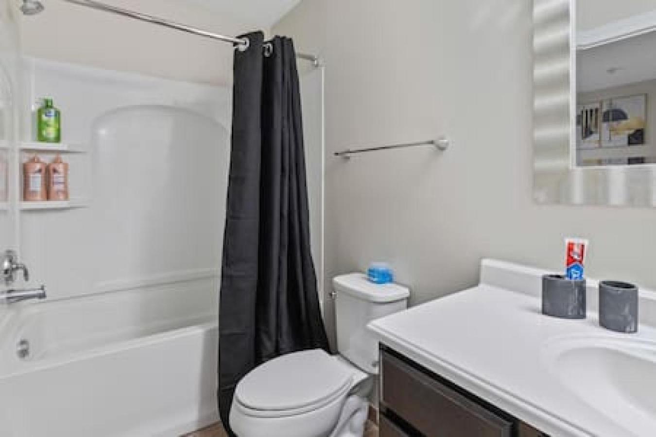 Affordable 1-Br By Dmc Detroit Appartement Buitenkant foto